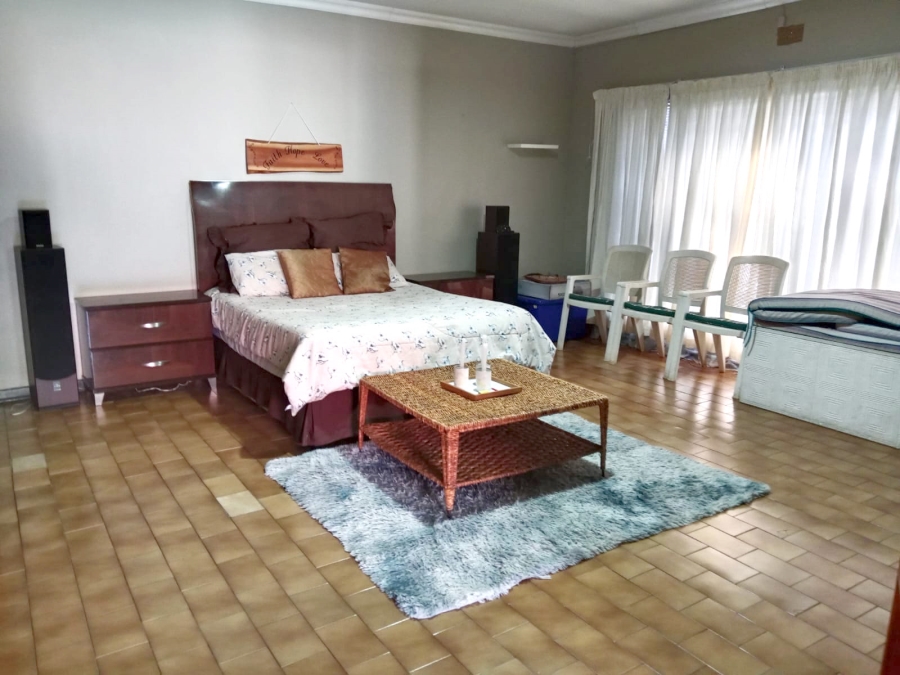 4 Bedroom Property for Sale in St Helena Free State